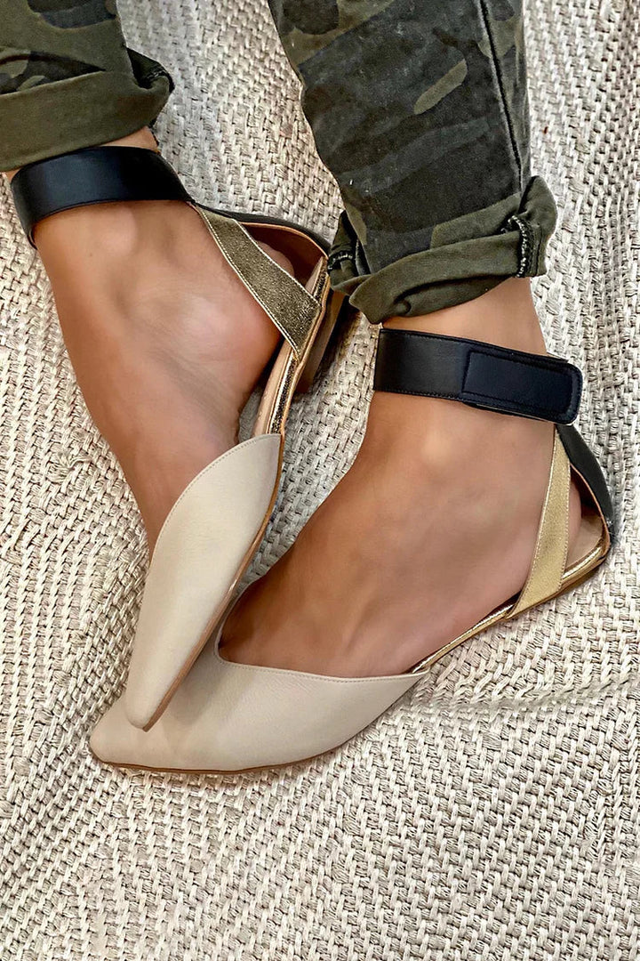 ELENA | Elegant pointed ballet flats with ankle strap for a refined style