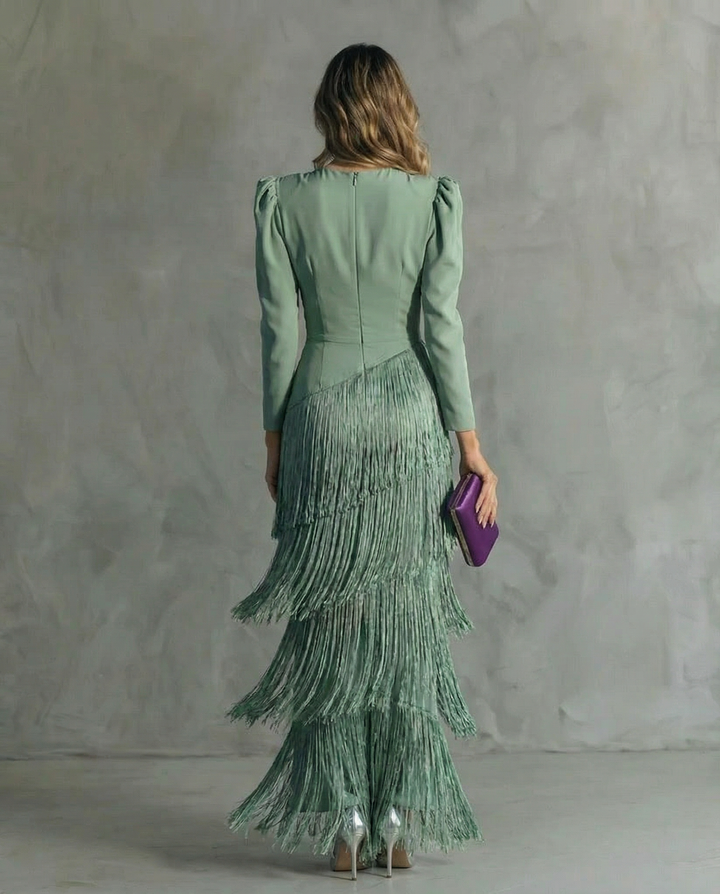 Violet &amp; Grace - Clara™ | Elegant midi dress with fringe sleeves